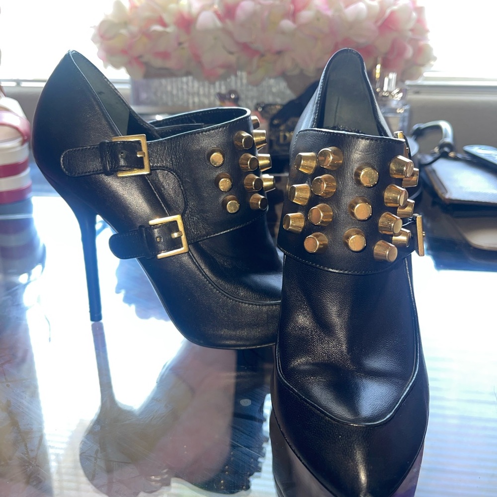 Gucci Black Leather Ankle Booties with Gold Accents